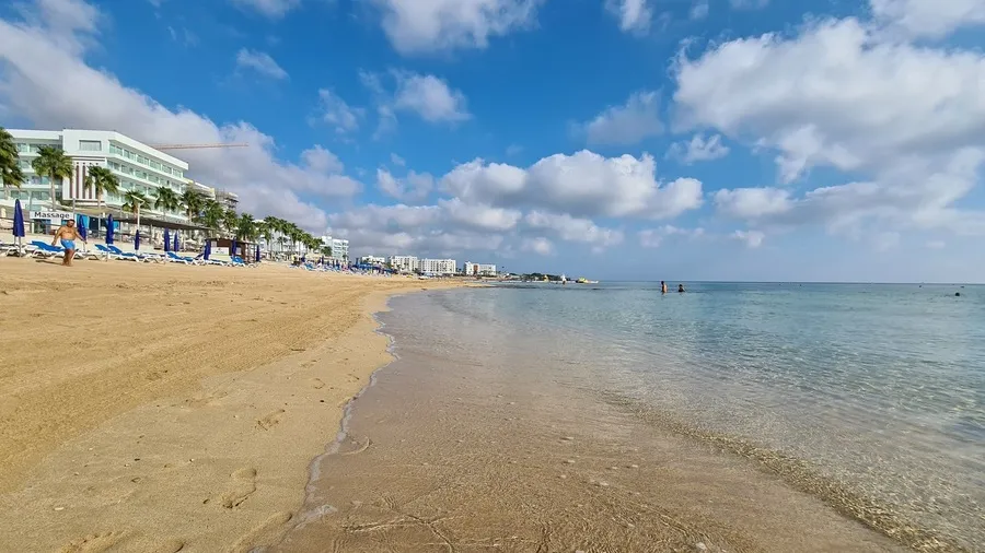 Vrissiana Boutique Beach Hotel, Protaras — beachfront hotel photo 6