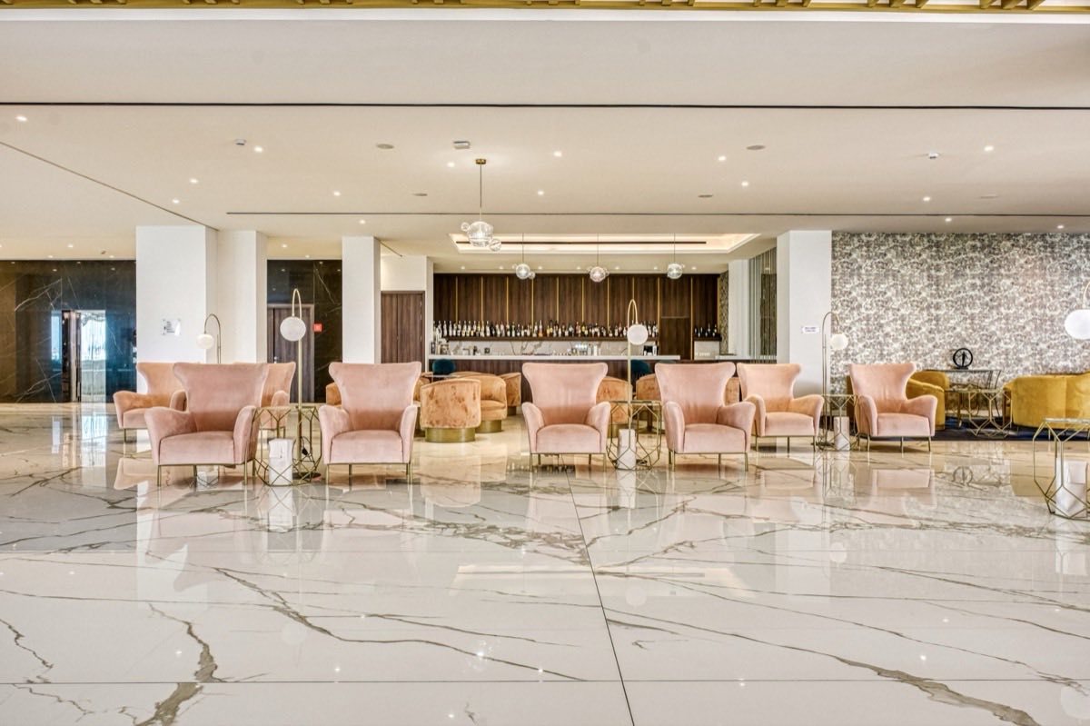 Vrissiana Boutique Beach Hotel lounge area